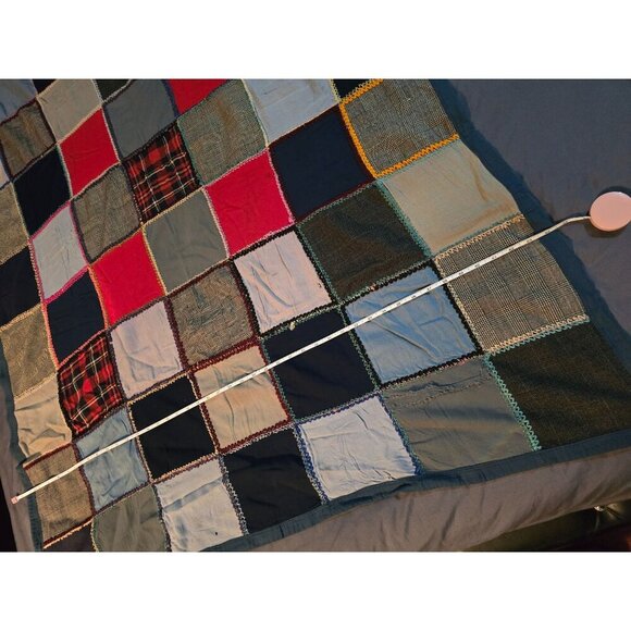 Vintage Handmade Patchwork Throw Blanket Reading Blanket Grannycore - Picture 9 of 12
